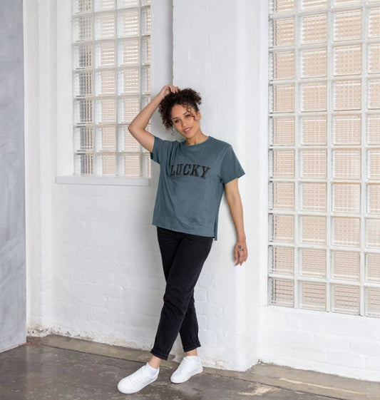 BE LUCKY T-SHIRT WITH BLACK LOGO - WOMENS RELAXED FIT